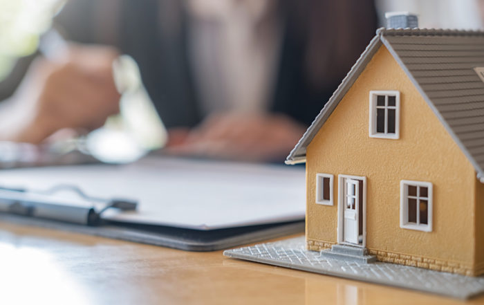 Circular escura inmobiliario - Derecho societario