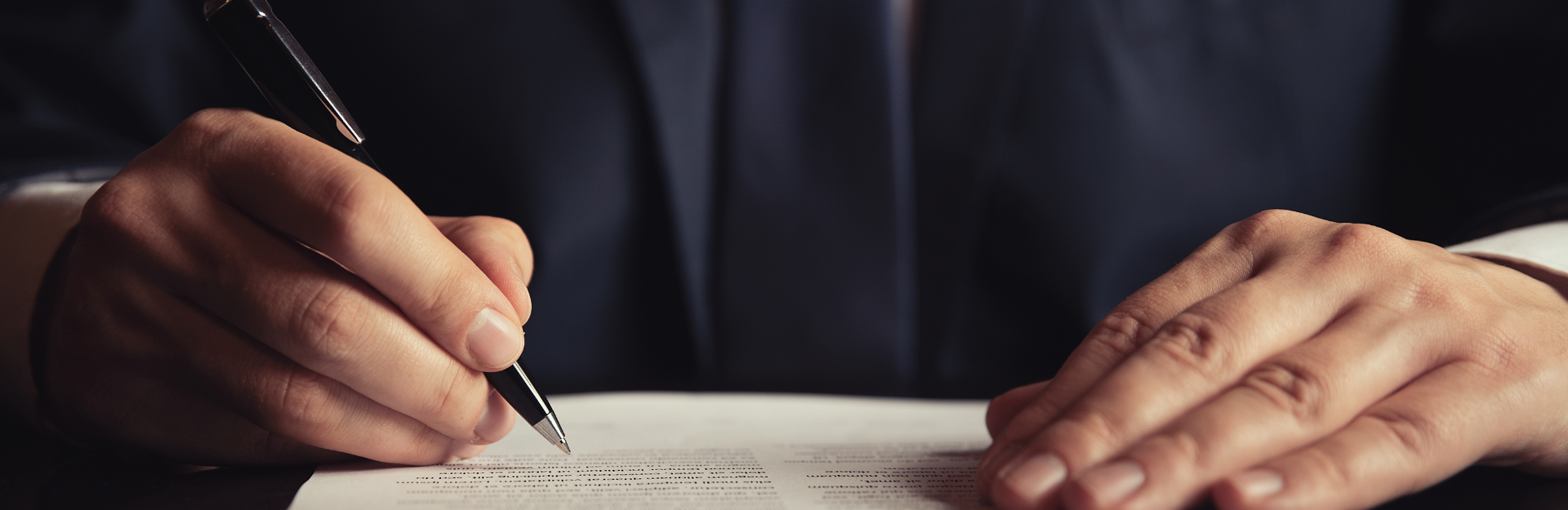 El cómputo del plazo de antelación incluye el día en que se remite la convocatoria, pero no el día en que se celebra la junta.