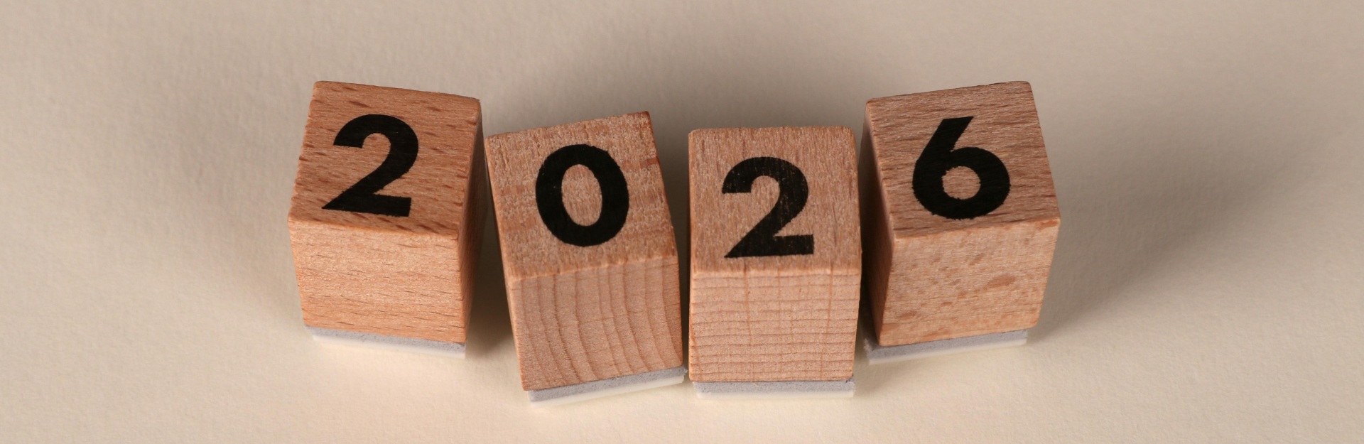 El cómputo del plazo de antelación incluye el día en que se remite la convocatoria, pero no el día en que se celebra la junta.