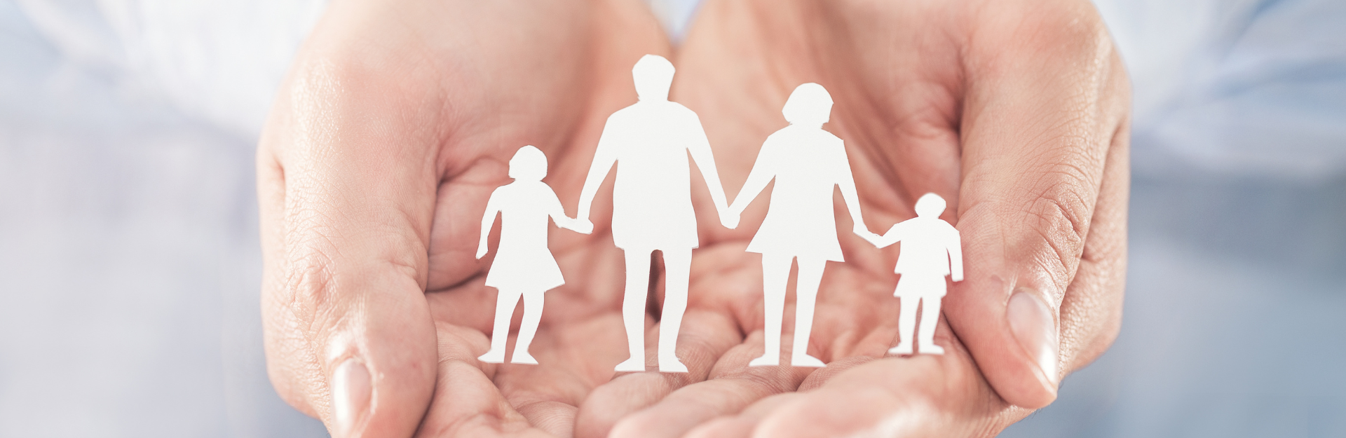 El cómputo del plazo de antelación incluye el día en que se remite la convocatoria, pero no el día en que se celebra la junta.